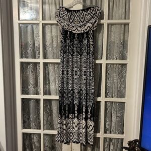 😉Bundle Days😉Women’s Three Pink Hearts Trixxi Boho Geometric Strapless Dress